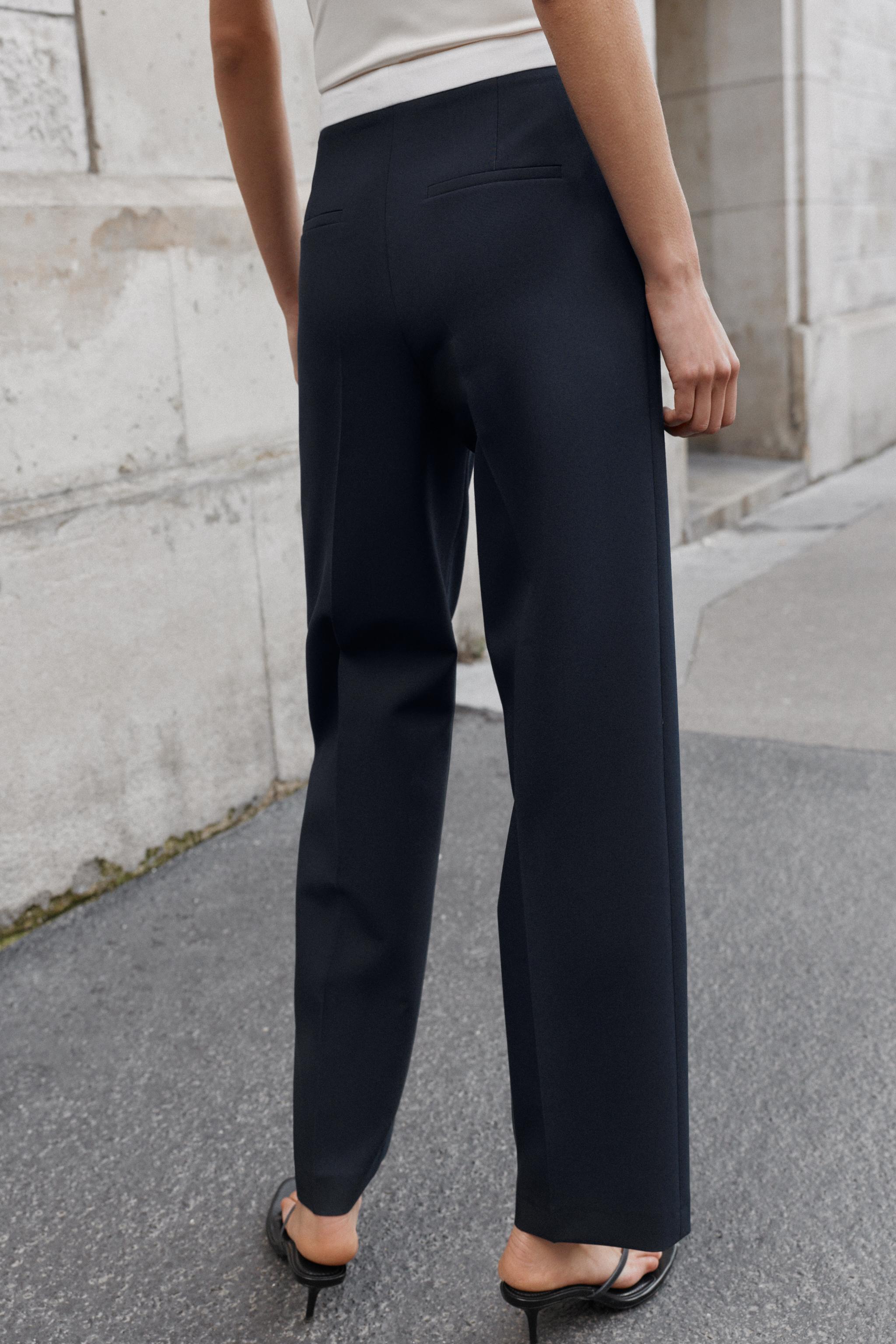 CONTRAST WAIST STRAIGHT LEG PANTS